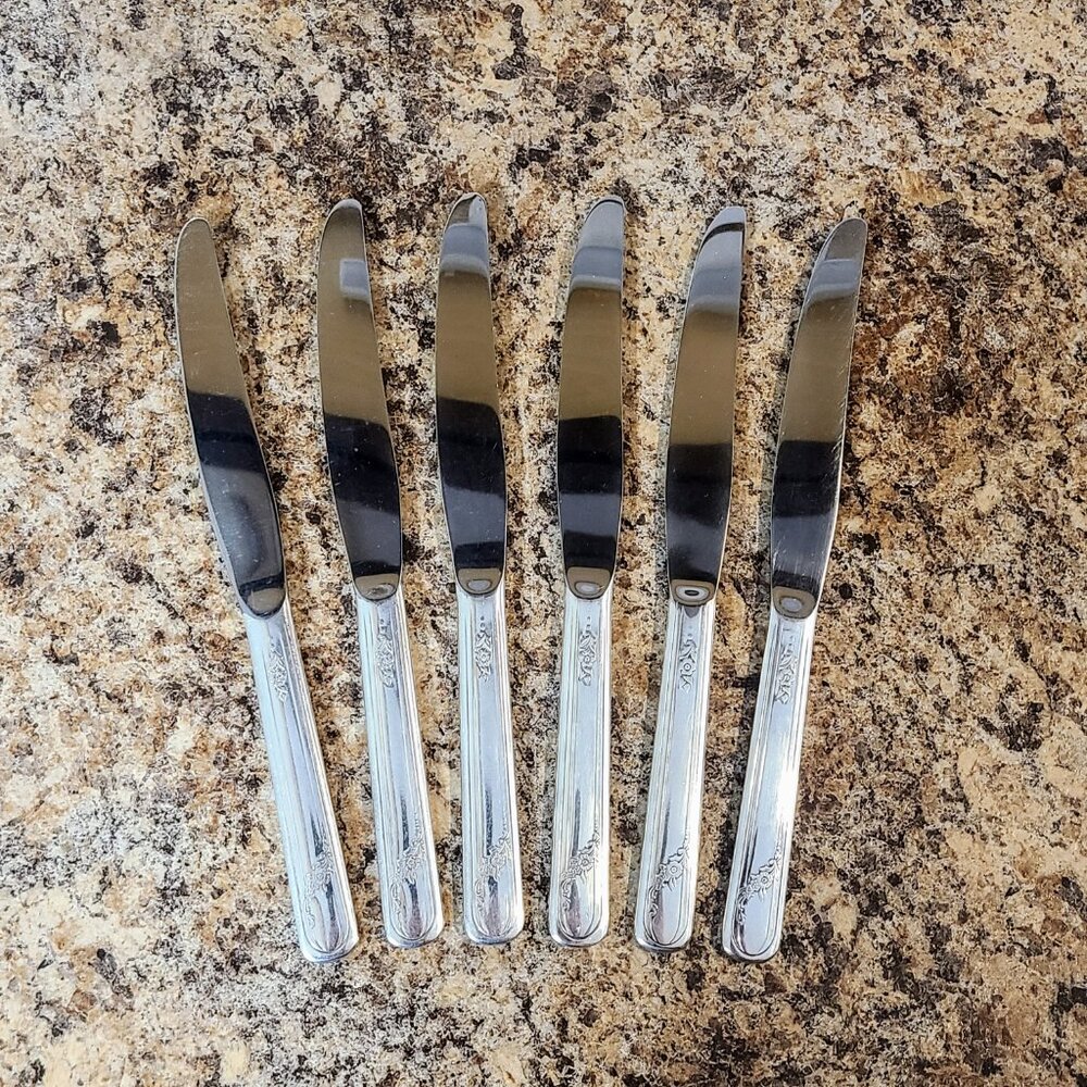 Set Of 6 Vintage 'Queen Bess II' Dinner Knives, Tudor Silverplated, Unused